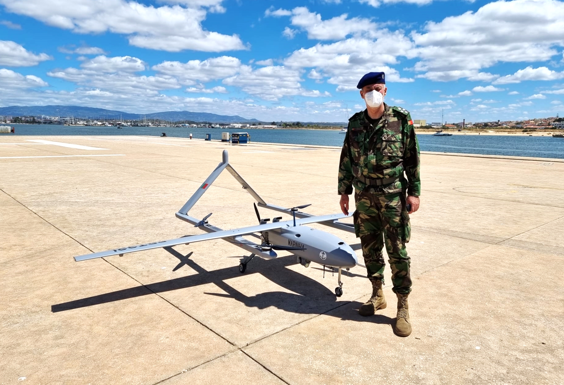 Sul Informação - Testes iniciais de descolagem rolada e aterragem vertical de drone foram sucesso em Portimão