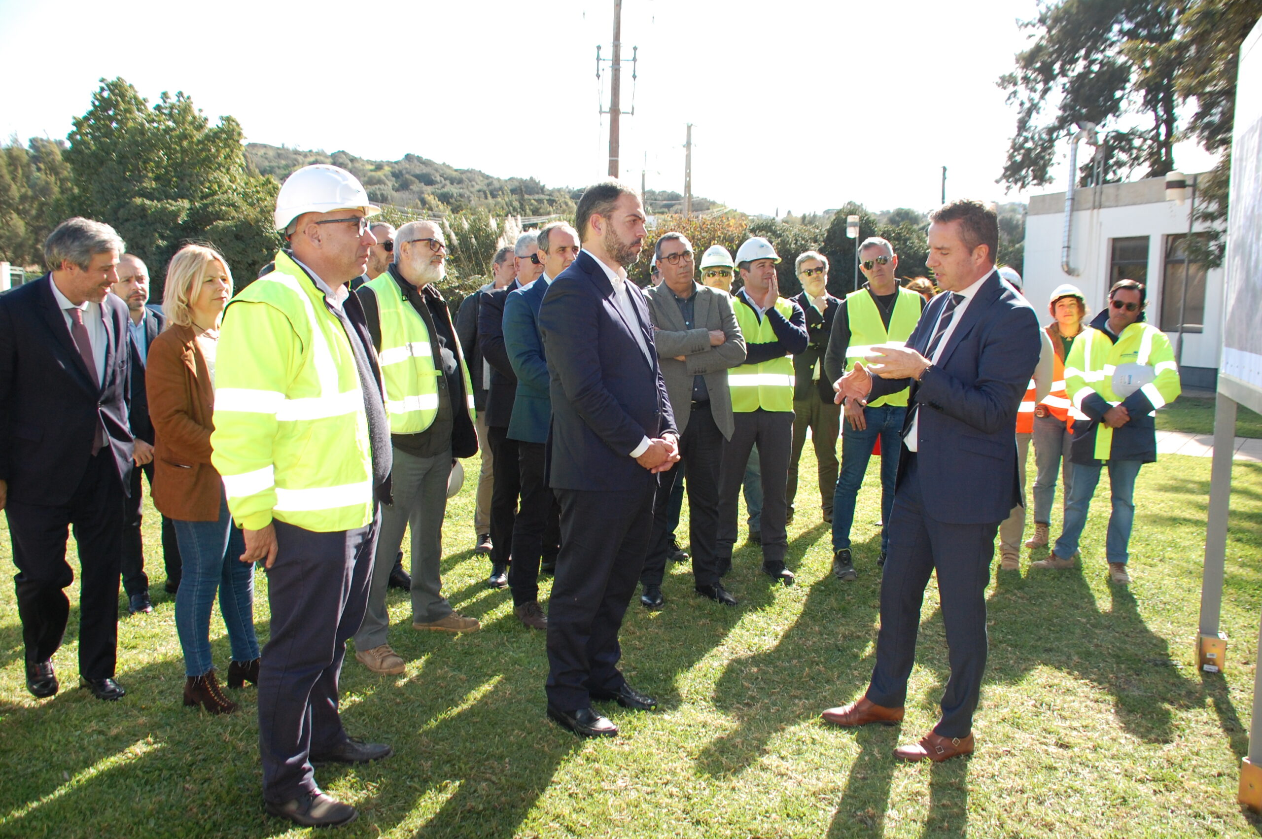 Sul Informação - Duarte Cordeiro visita obras na ETAR de Lagos