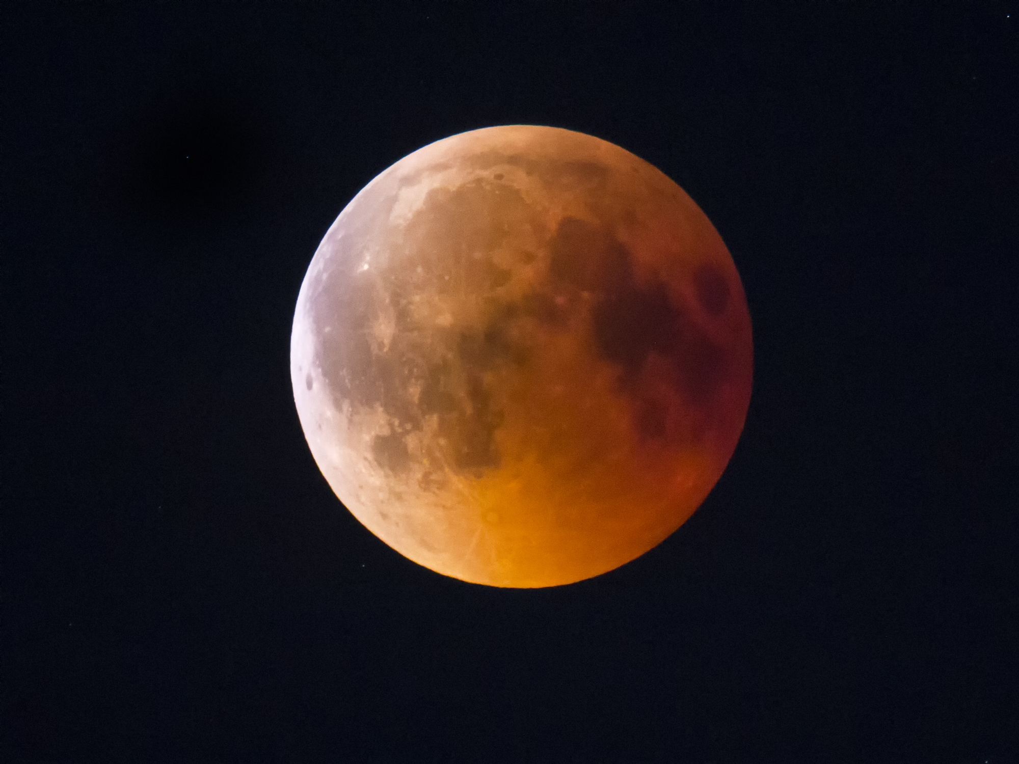 Sul Informação - Sabe o que é um eclipse lunar penumbral? Haverá um em Março, mês da Primavera