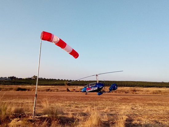 Sul Informação - EcoPista da Praia Verde recebe mostra aeronáutica e atividades ao ar livre