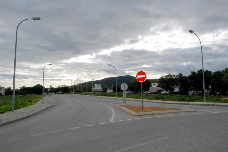 Sul Informação - EN 396 vai ter trânsito cortado entre as Zonas Industriais de Loulé até junho