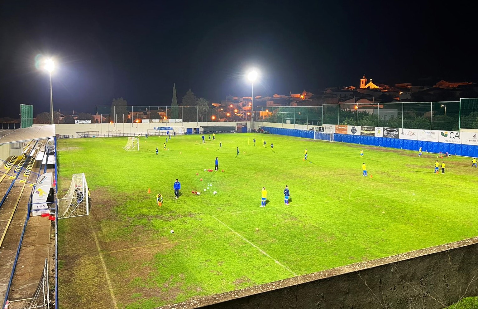 Sul Informação - Estádio João Campos e sintéticos da Quinta da Palmeira já têm nova iluminação