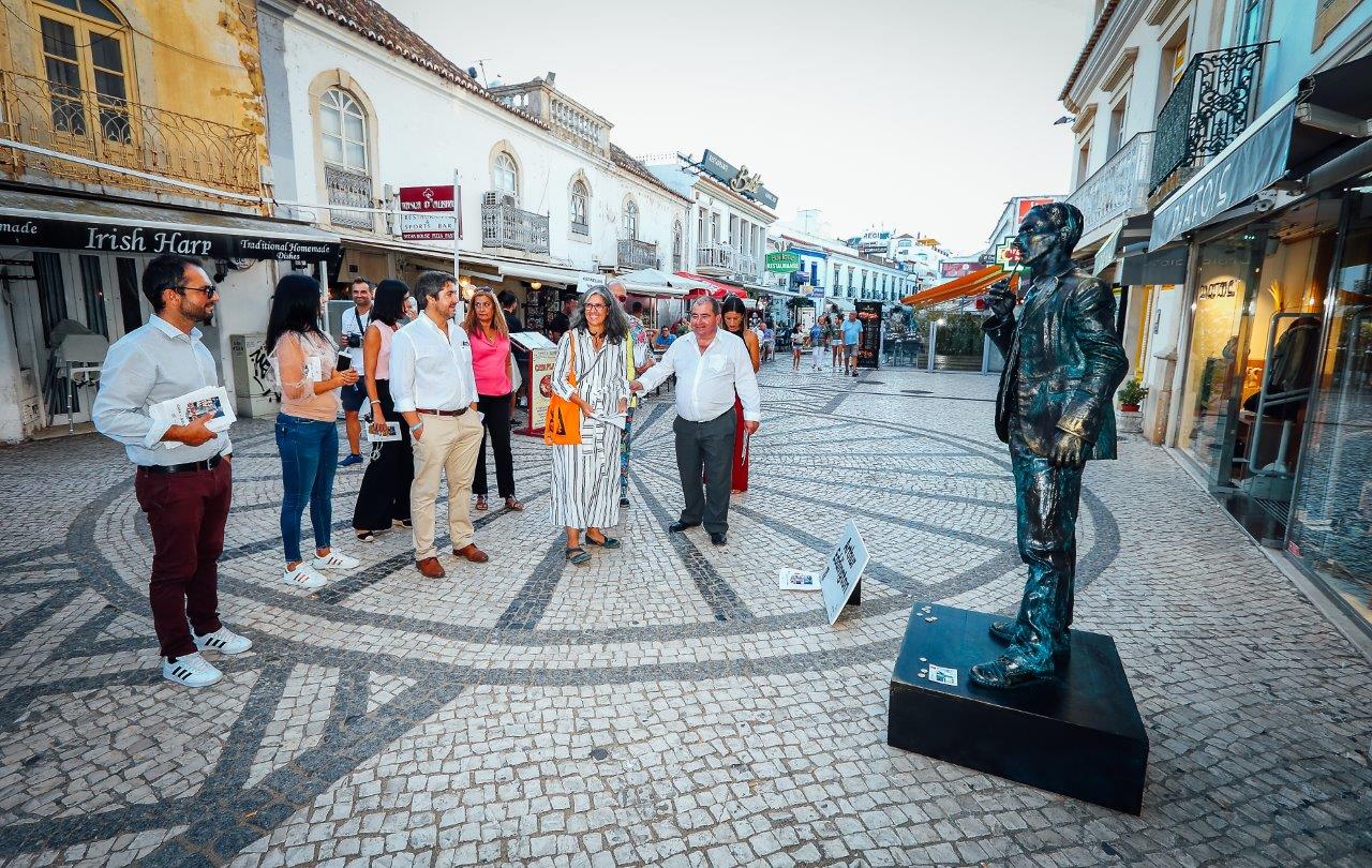 Sul Informação - Estátuas Vivas regressam à baixa de Albufeira