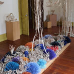 Sul Informação - Artesanato e artes plásticas unem-se em exposição de Maria João Gomes no Museu do Traje