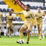 Sul Informação - Farense teve cabeça para se estrear a vencer no regresso ao São Luís