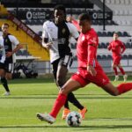 Sul Informação - Farense regressa às vitórias e foge aos lugares de descida