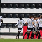 Sul Informação - Farense regressa às vitórias e foge aos lugares de descida