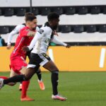 Sul Informação - Farense regressa às vitórias e foge aos lugares de descida