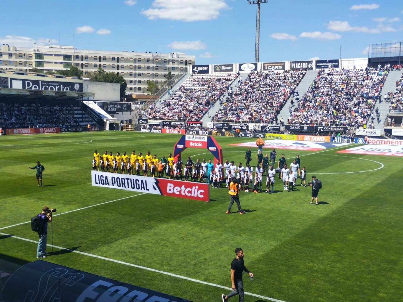 Sul Informação - Penalti do Boavista no último minuto atira Portimonense para o play-off de manutenção