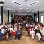 Sul Informação - Faro premeia alunos de mérito e homenageia professores aposentados