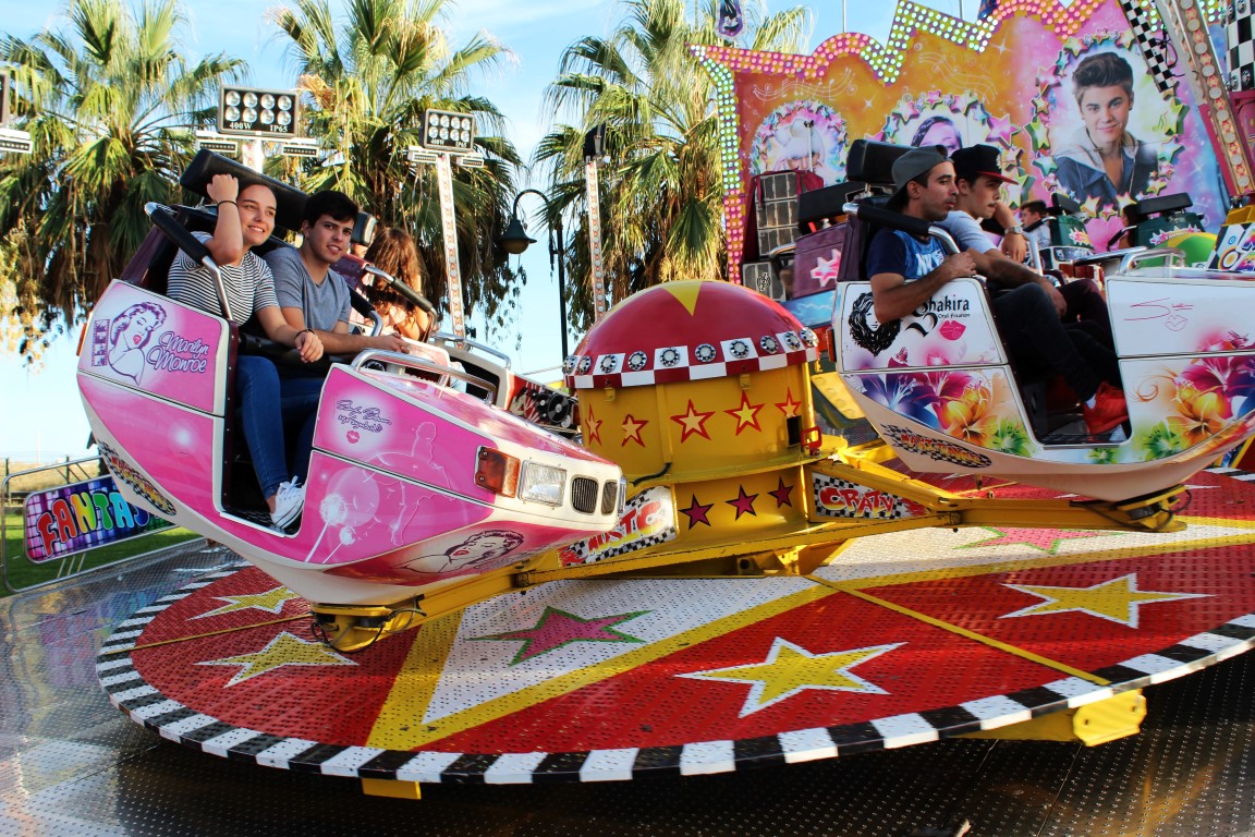 Sul Informação - Quem se quer divertir, vai à Feira de Santa Iria em Faro [fotogaleria]