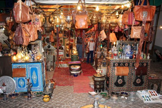 Sul Informação - Fotogaleria: A Feira Medieval de Silves tem muito (e variado) comércio