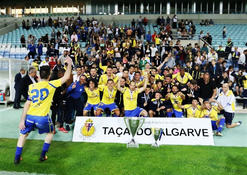 Sul Informação - Ferreiras recebido na Câmara de Albufeira pela conquista da Taça do Algarve