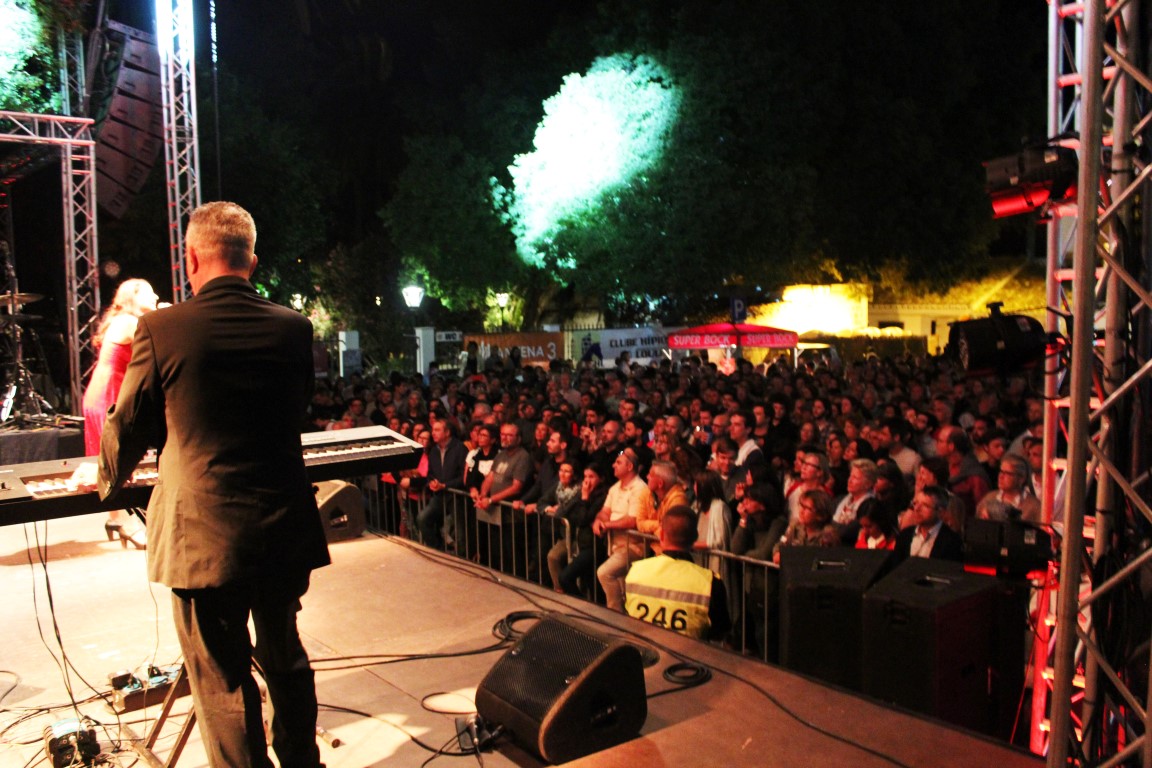Sul Informação - Fotogaleria: Animação voltou ao centro histórico de Loulé no segundo dia de MED