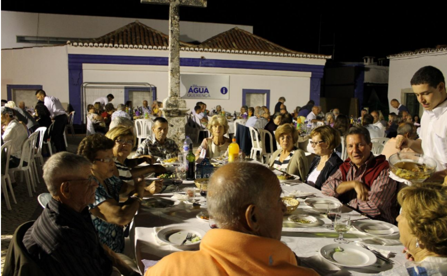 Sul Informação - Festa dos Filhos de Querença volta a animar aldeia
