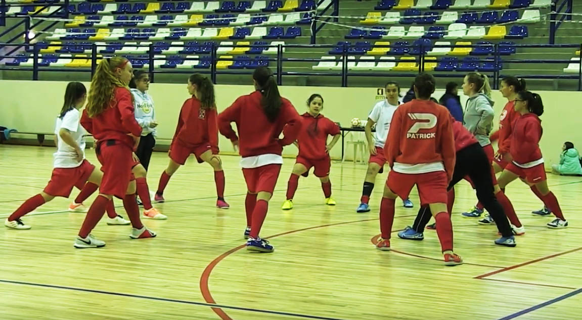 Sul Informação - Castromarinense vence Farense e dispara na liderança do Distrital de futsal feminino