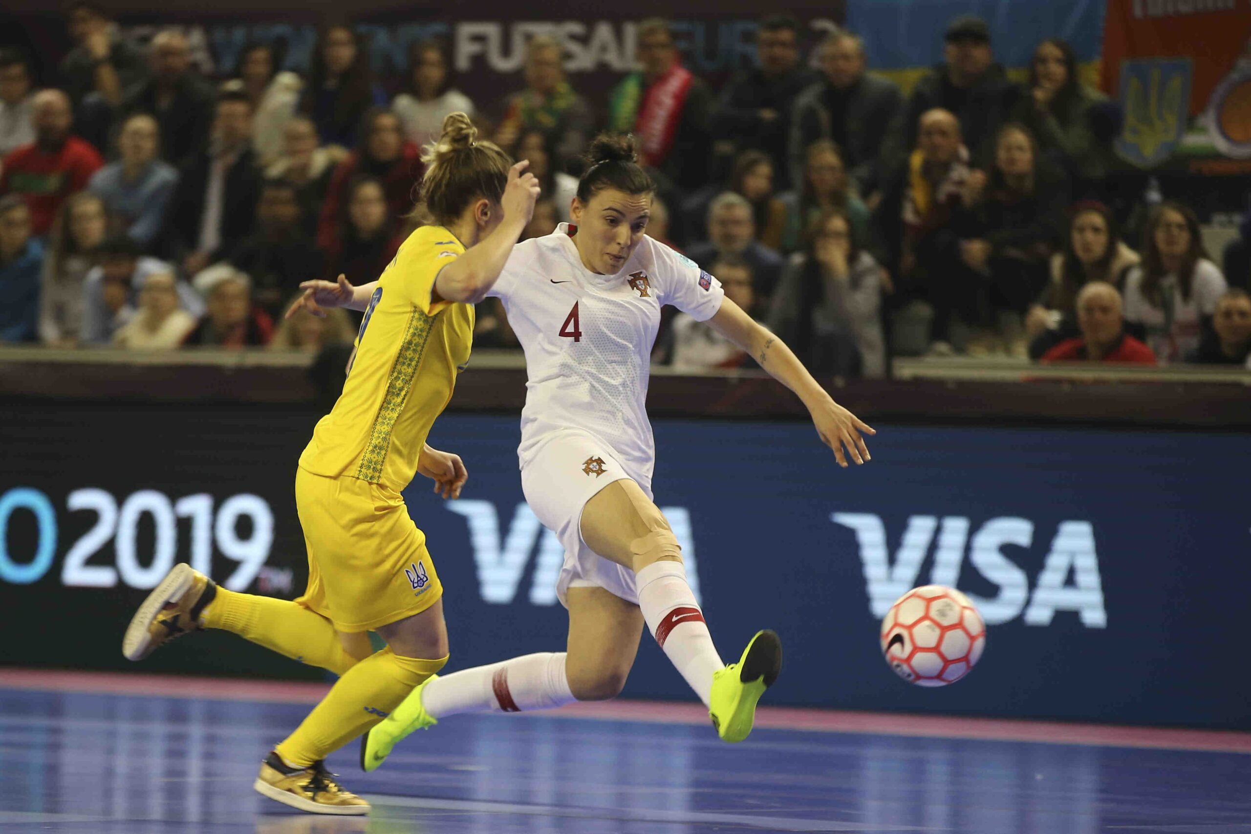 Sul Informação - Seleção de futsal feminino disputa dois jogos em Albufeira