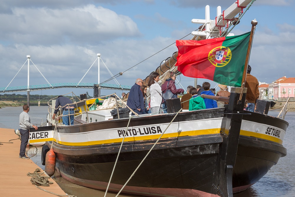 Sul Informação - Alcácer do Sal propõe “sunset” no galeão Pinto Luísa