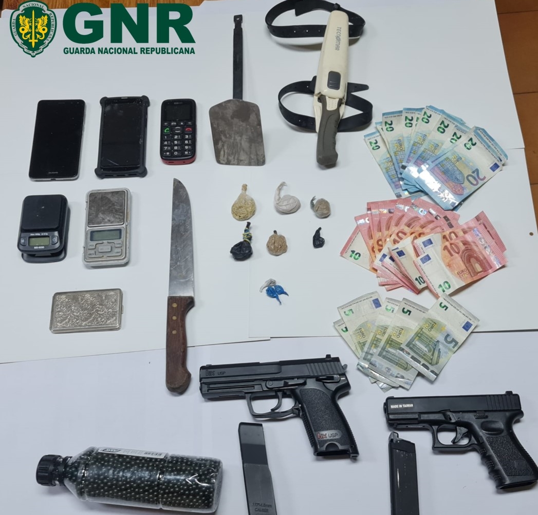 Sul Informação - Homem detido com 177 doses de heroína em Vila Real de Santo António