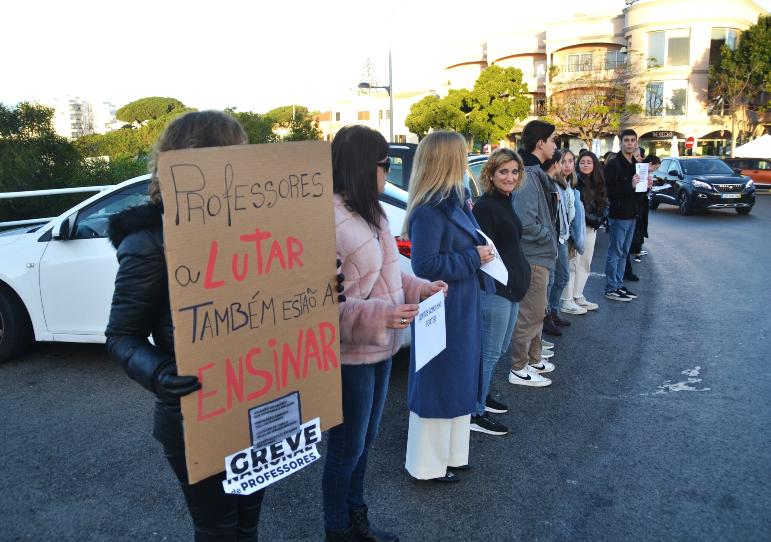 Sul Informação - Professores do distrito de Faro iniciam segunda semana de greves a 2 de Maio