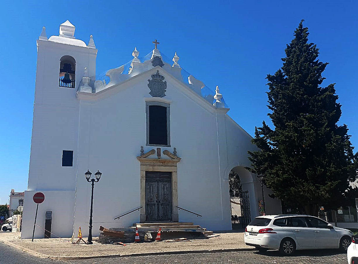Sul Informação - Obras na Igreja de Nossa Senhora dos Remédios de Castro Verde estão quase terminadas