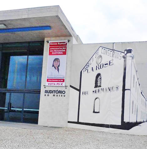 Sul Informação - BE de Portimão apresenta queixa contra Isilda Gomes por causa de cartaz no Museu