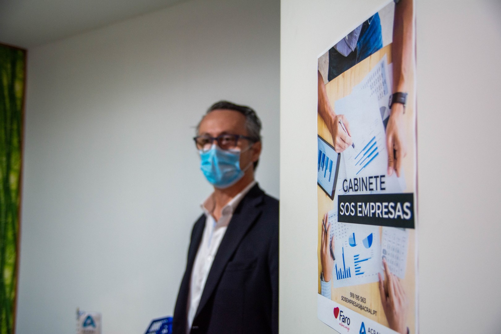 Sul Informação - Faro ajuda a salvar negócios num “Gabinete SOS Empresas”