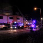 Sul Informação - Incêndio no Retail Park da Guia está dominado, mas rescaldo continua durante a noite