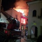 Sul Informação - Incêndio destrói restaurante em Lagos e causa um ferido mas já está controlado