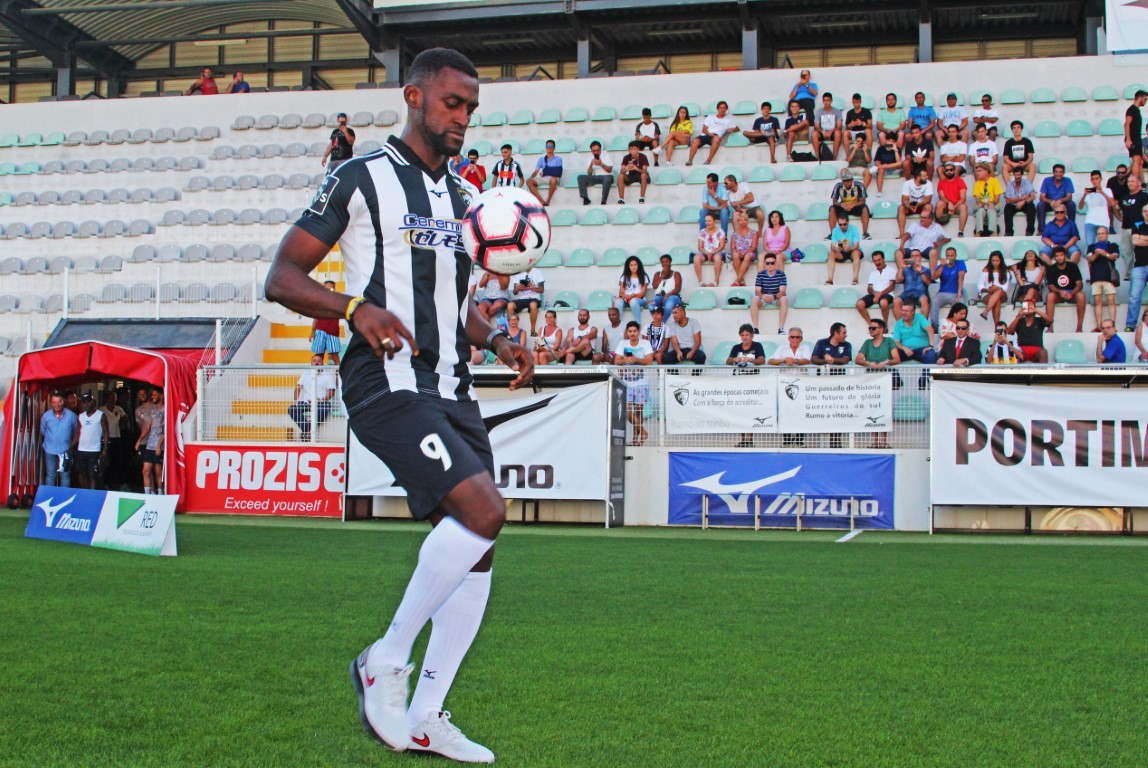 Sul Informação - Jackson está focado a «100%» no Portimonense e adeptos já pedem «muitos golos»