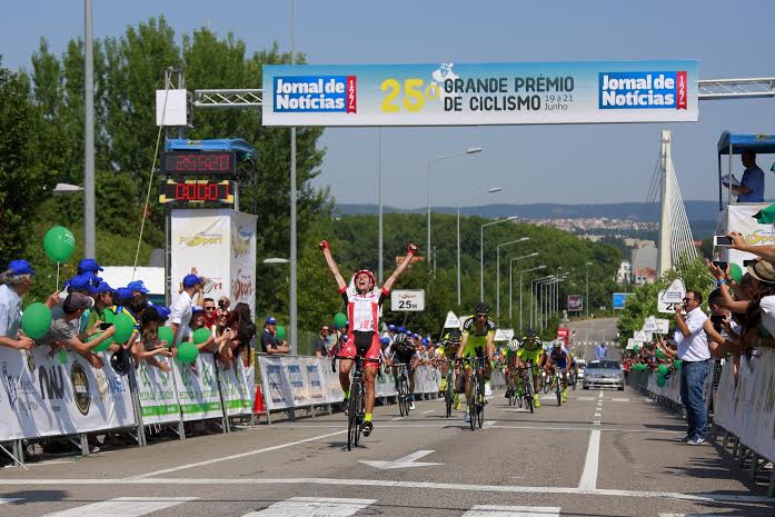 Sul Informação - Ciclista do Louletano vence segunda e última etapa do GP Jornal de Notícias
