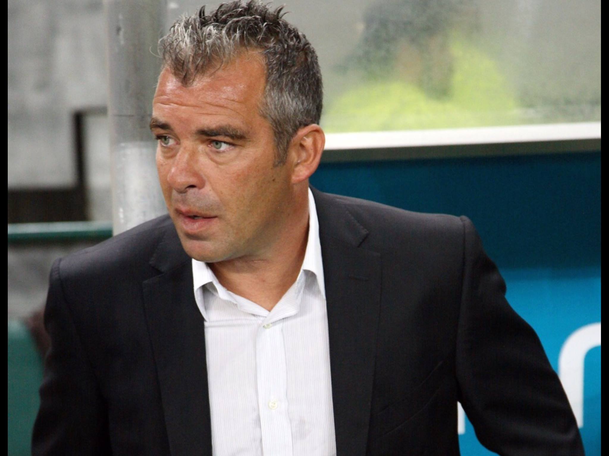 Sul Informação - Farense oficializa saída de Sérgio Vieira. Jorge Costa a caminho
