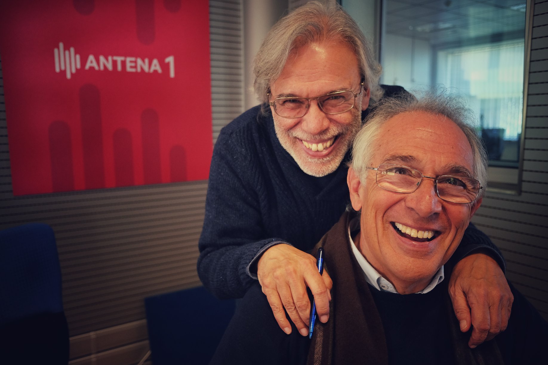 Sul Informação - Júlio Machado Vaz e Manuel Sobrinho Simões na Conferência de Natal Ciência Viva de 2020