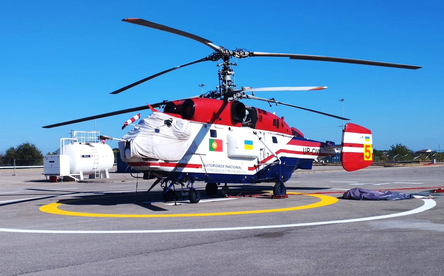 Sul Informação - Novo Centro de Meios Aéreos Temporário no MARF permite regresso do Kamov ao Algarve