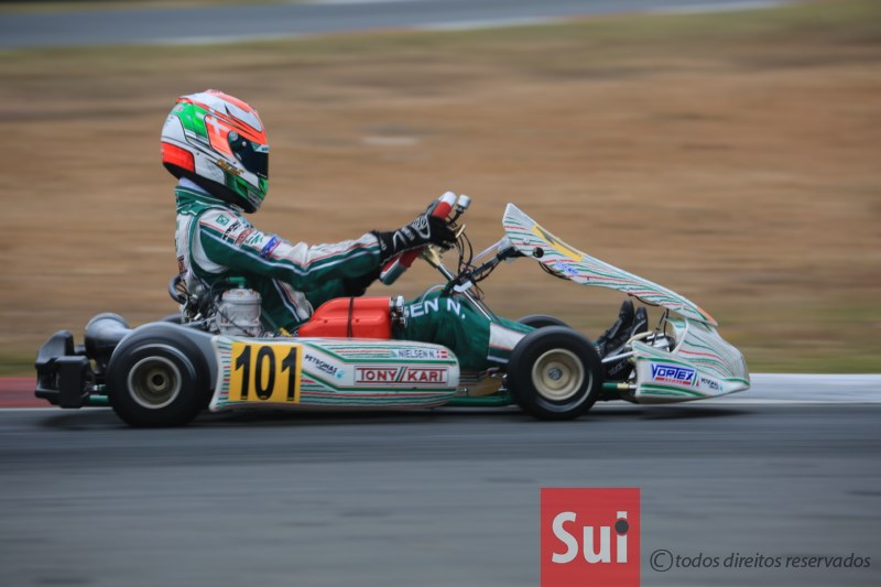 Sul Informação - FOTOGALERIA: Europeu de Karting e TCR aceleram no Autódromo