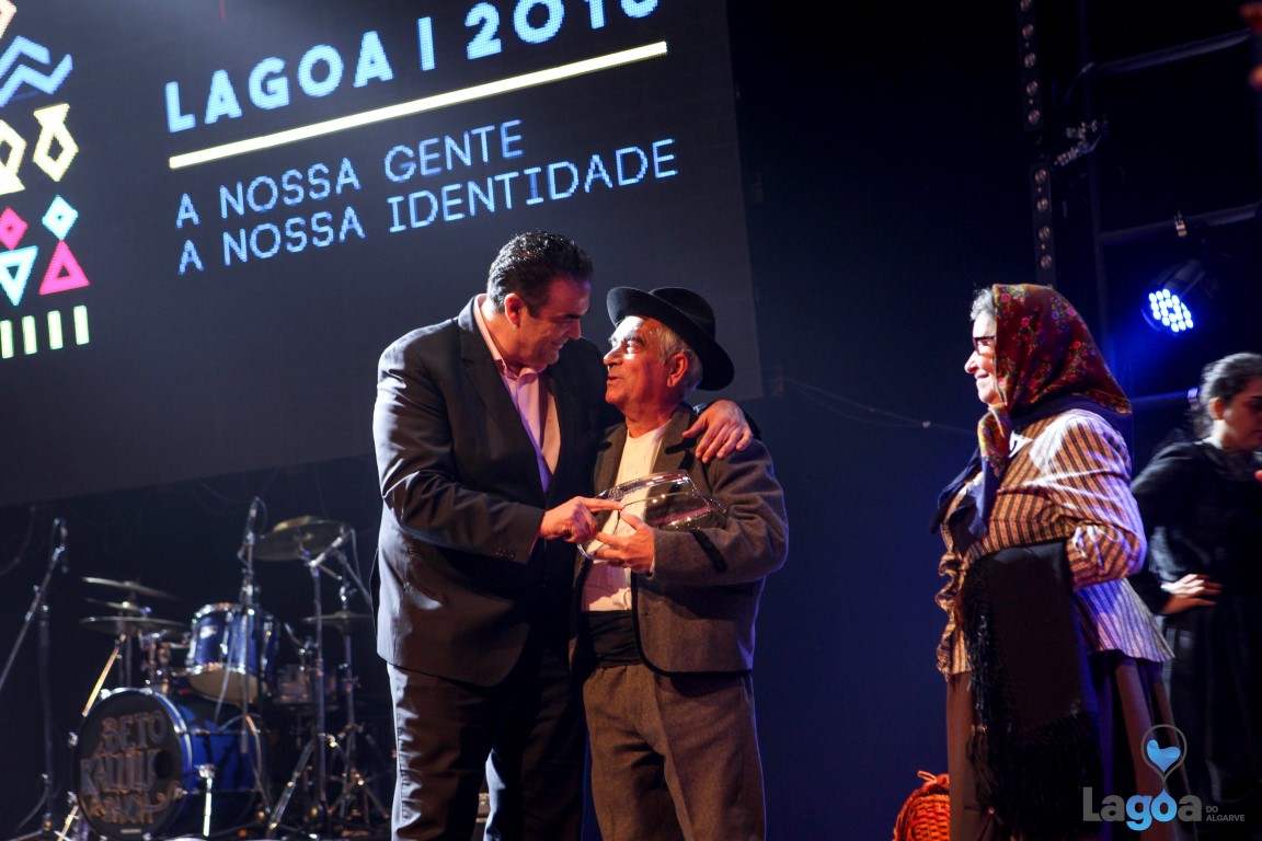 Sul Informação - Gala homenageou personalidades e associações de Lagoa