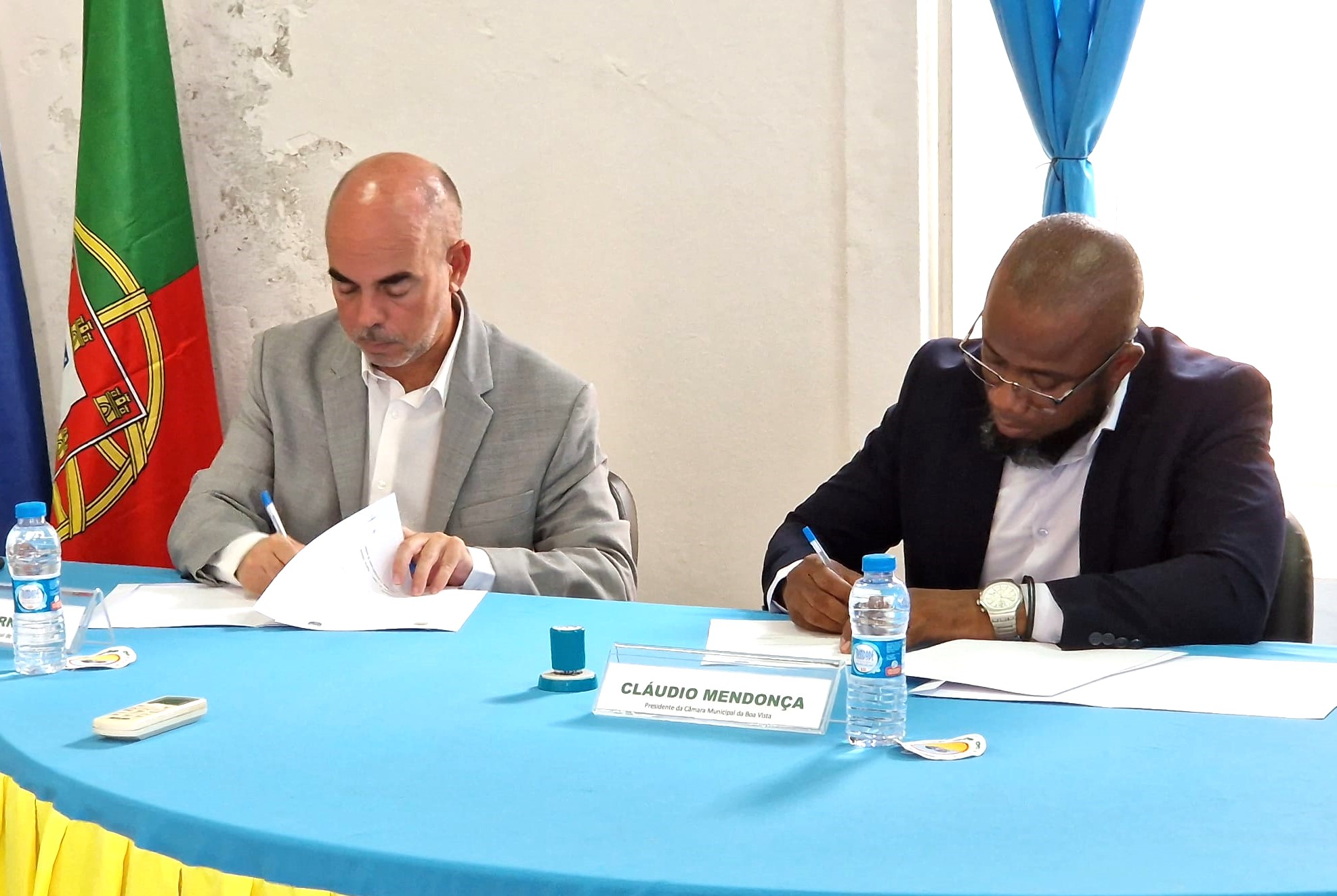 Sul Informação - Lagoa e Boa Vista (Cabo Verde) passam a ser cidades geminadas