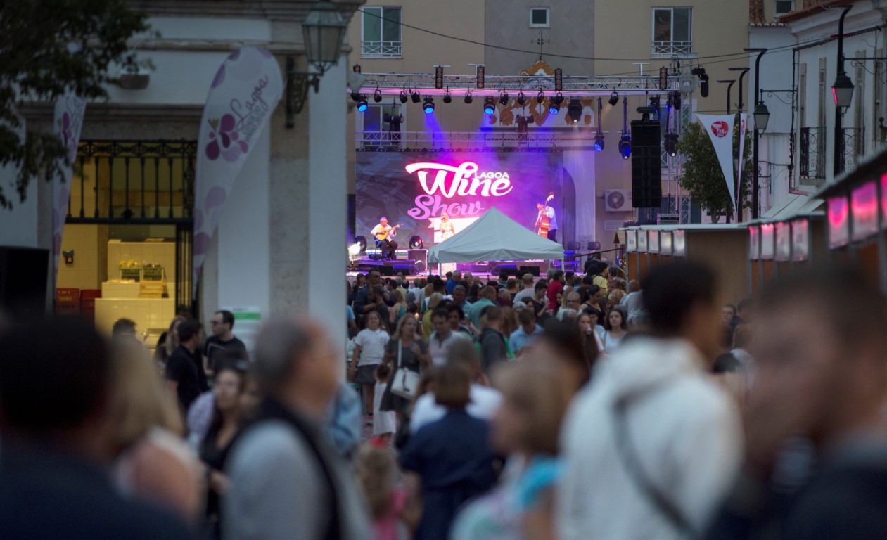 Sul Informação - Lagoa Wine Show levou 9 mil pessoas ao centro da cidade