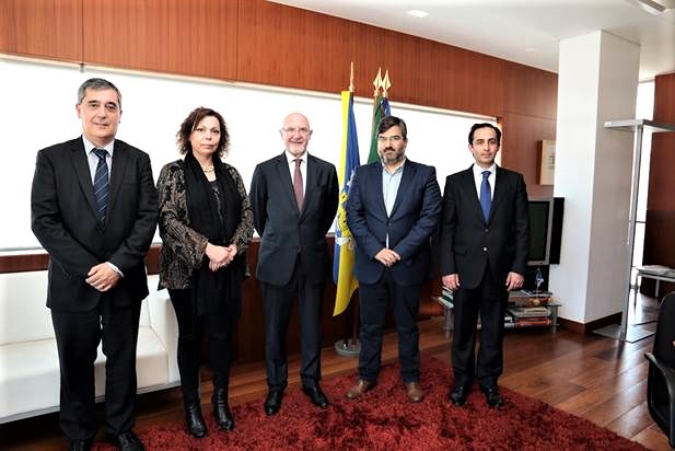 Sul Informação - Embaixador da Argentina visitou Lagos para «potenciar oportunidades de negócio»