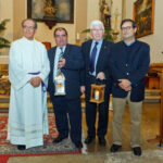 Sul Informação - Luz que veio da Igreja da Natividade em Belém já brilha em Albufeira (com fotos)