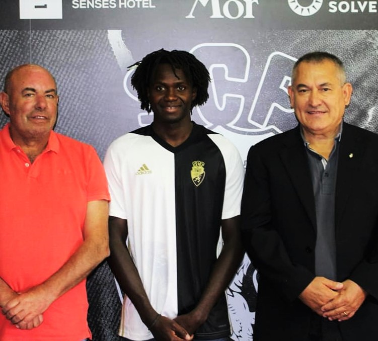 Sul Informação - Madi Queta deixa FC Porto para reforçar o Farense