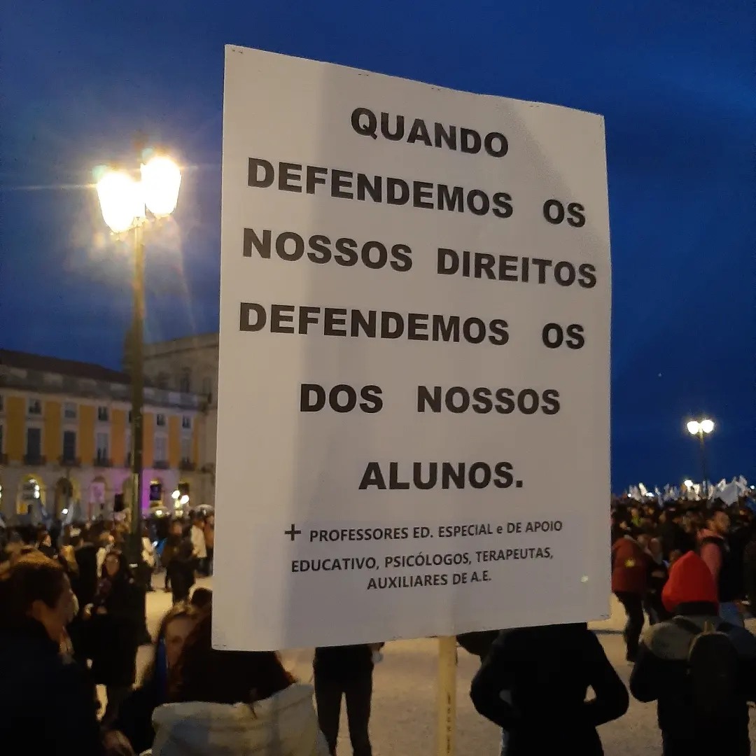 Sul Informação - Mais de 150.000 pessoas na manifestação nacional de professores