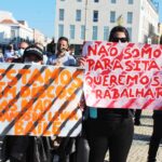 Sul Informação - «Desesperados», os setores da restauração e da noite manifestaram-se em Faro