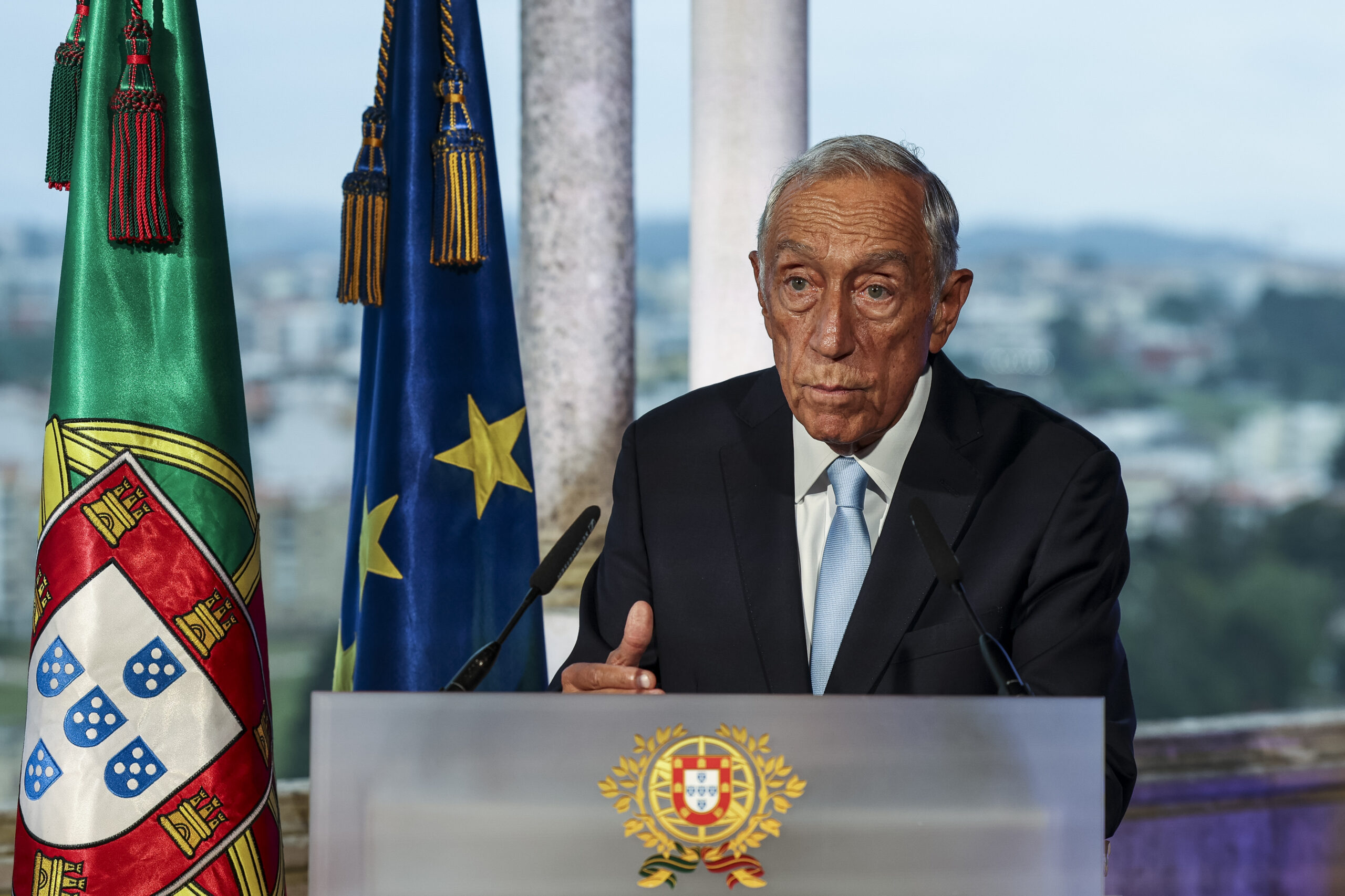 Sul Informação - Marcelo pede aos eleitores que usem o voto como arma de democracia e paz