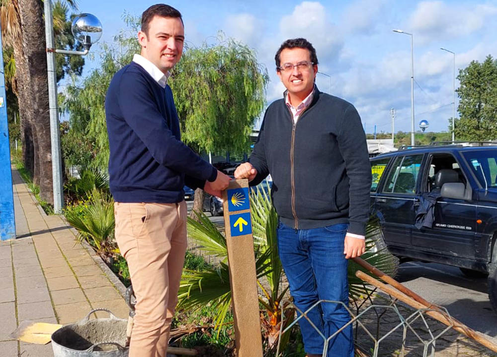 Sul Informação - Primeiro marco dos caminhos de Santiago Via Atlântico instalado em Ourique