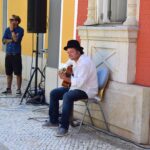 Sul Informação - A menina esteve à janela em Faro