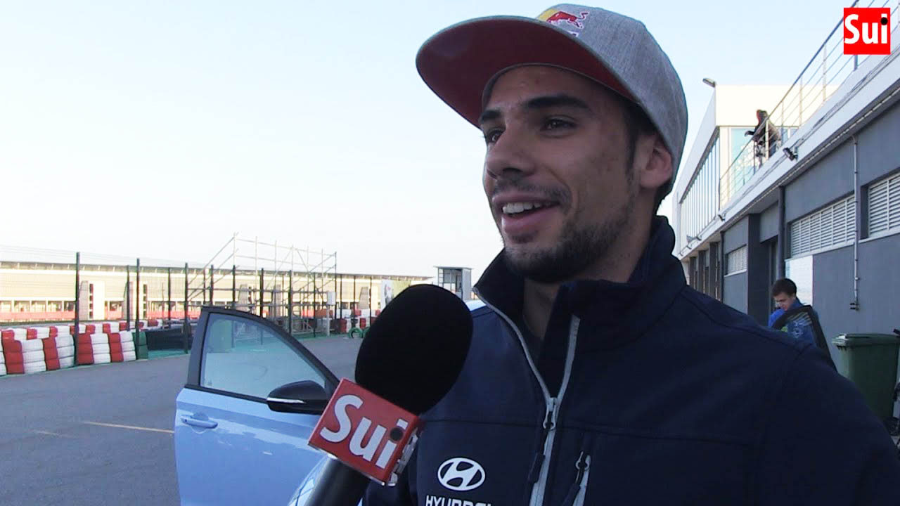 Sul Informação - Miguel Oliveira garante emoções aos fãs a bordo do Hyundai I30N