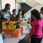 Sul Informação - Misericórdia de Vila do Bispo e população distribuem alimentos pelos bombeiros