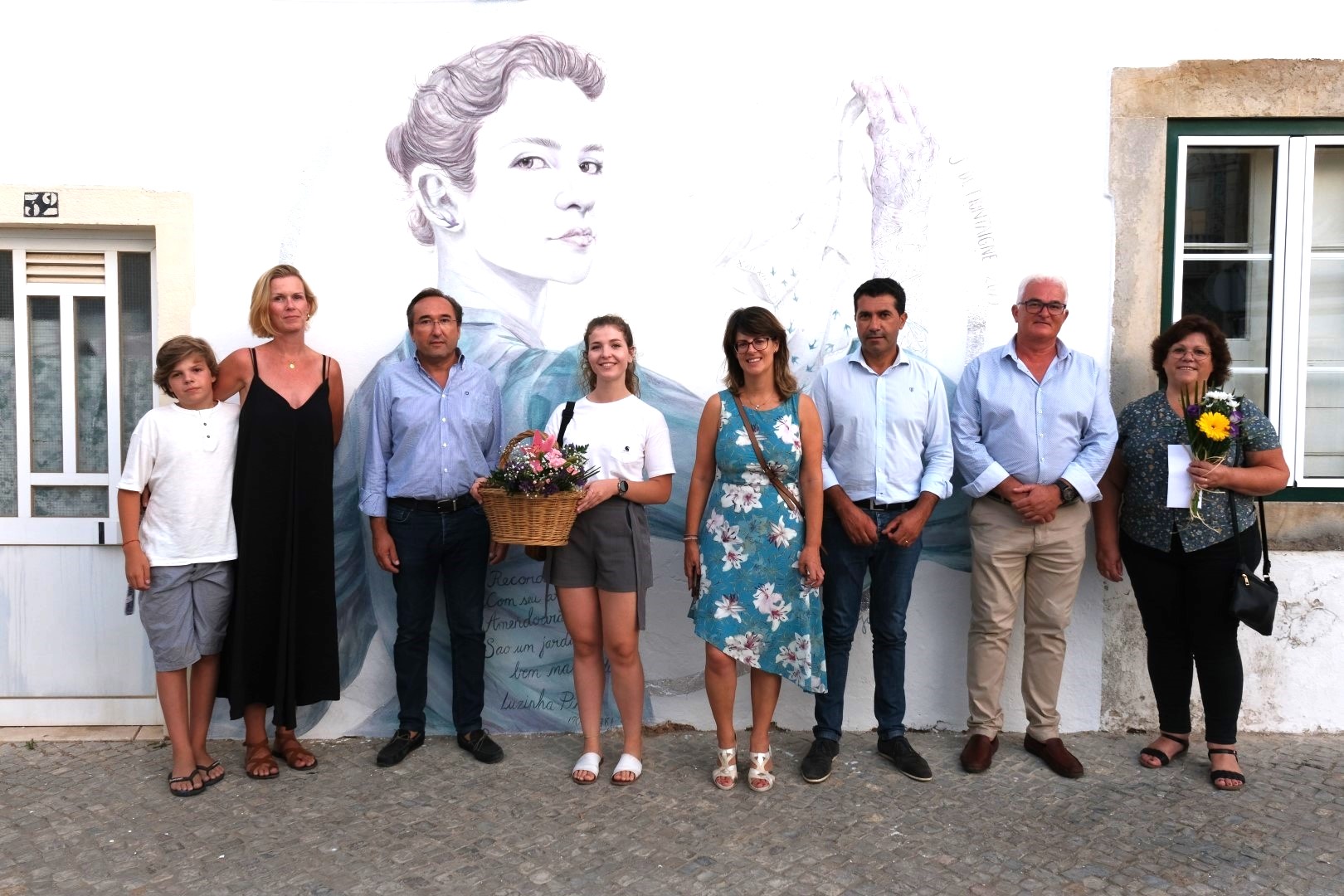 Sul Informação - Há um novo mural de homenagem à compositora são-brasense Maria da Luz Brito Pinto