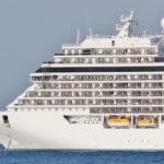 Sul Informação - Afinal, o navio de cruzeiros de luxo não entrou no Porto de Portimão